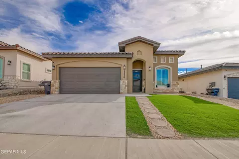12826 Osmotherley Ave, El Paso, TX 79928