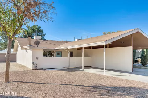 10512 Cozumel Ln, El Paso, TX 79925