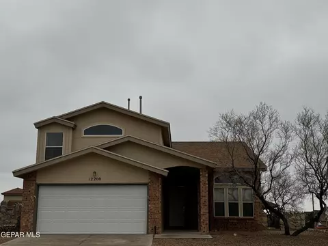 12200 Green Vine Ct, El Paso, TX 79936