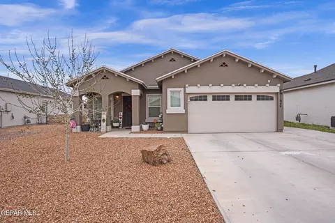 11644 Flor Celosia, Socorro, TX 79927