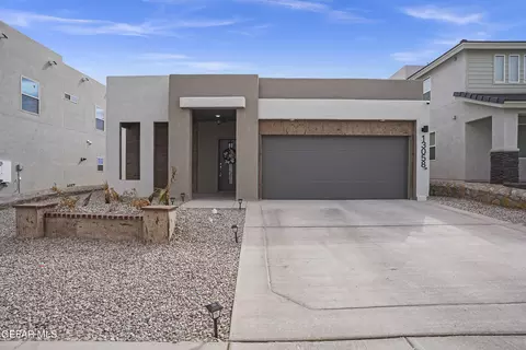 13058 Grantham Ln, El Paso, TX 79928