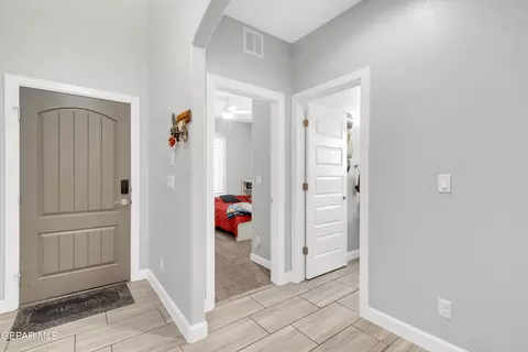 412 Beech Tree Dr, El Paso, TX 79928