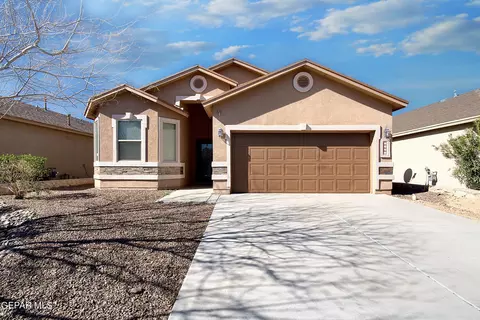 7153 Copper Town Dr, El Paso, TX 79934