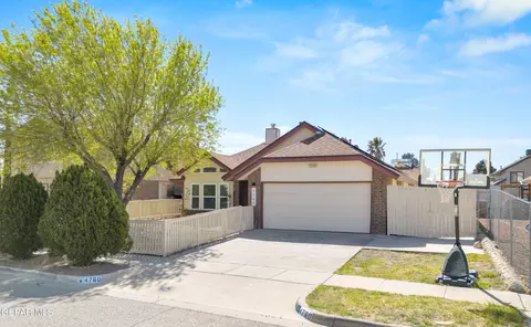 4760 Loma De Cobre Dr, El Paso, TX 79934