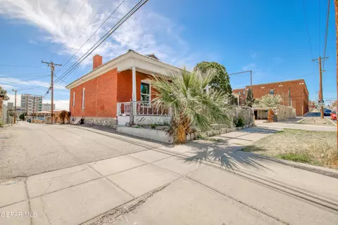 Exterior - 308 E River Ave, El Paso, TX 79902 photo 2 of 10