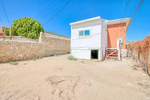 Exterior - 308 E River Ave, El Paso, TX 79902 photo 9 of 10