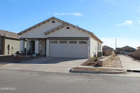 10125 Cyan Valley St, El Paso, TX 79927