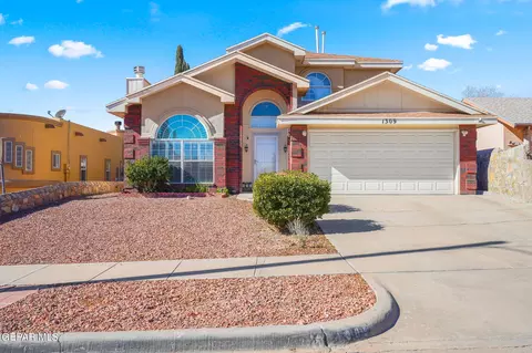 1309 John Phelan Dr, El Paso, TX 79936