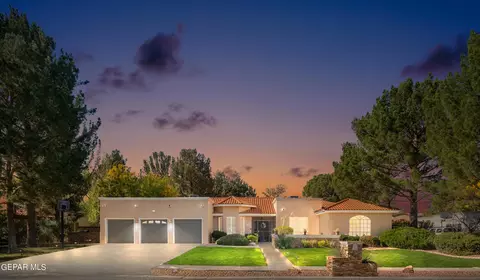 737 Willow Glen Dr, El Paso, TX 79922