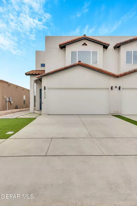 803 Ts Daniel Cadena Drive Dr, Socorro, TX 79927