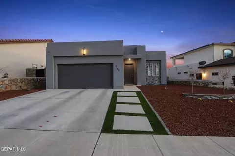 7730 Enchanted Ridge Dr, El Paso, TX 79911