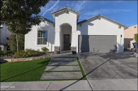 Exterior - 7357 Skyrocket Dr, El Paso, TX 79911 photo 2 of 9