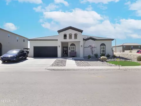 912 Pecos River Dr, El Paso, TX 79932