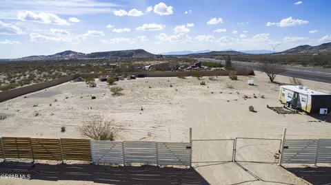16280 Montana Ave, Clint, TX 79938