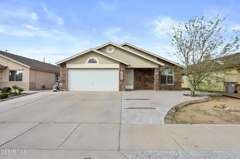 14233 Rudy Valdez Dr, El Paso, TX 79938