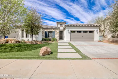 981 Abe Goldberg Dr, El Paso, TX 79932