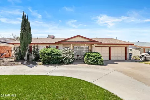 8616 Darlina Dr, El Paso, TX 79925