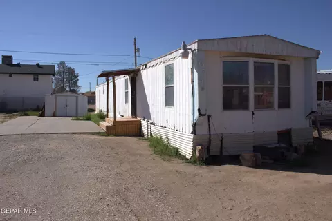 674 Supima Dr, Socorro, TX 79927