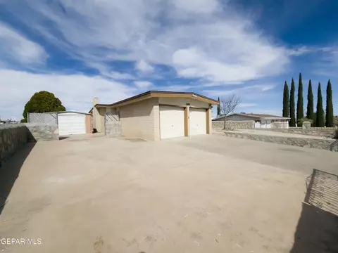 4733 Blossom Ave, El Paso, TX 79924