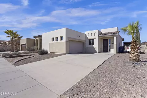 2633 Partisan Rock Ln, El Paso, TX 79938