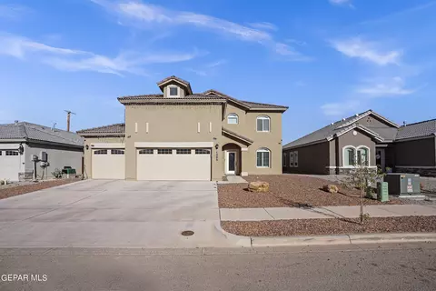 1008 Stoke St, El Paso, TX 79928