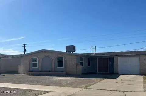 3047 Yarwood Dr, El Paso, TX 79935