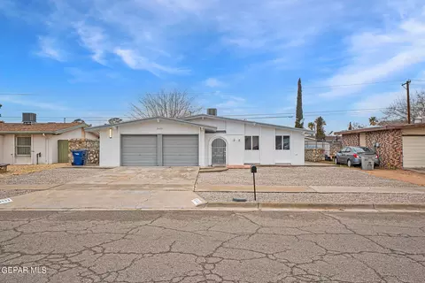 3433 E Glen Dr, El Paso, TX 79936