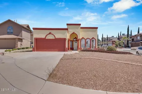 1452 Amstater Cir, El Paso, TX 79936