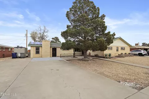 2616 Tahiti Dr, El Paso, TX 79925