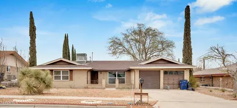1440 Pintoresco Dr, El Paso, TX 79935