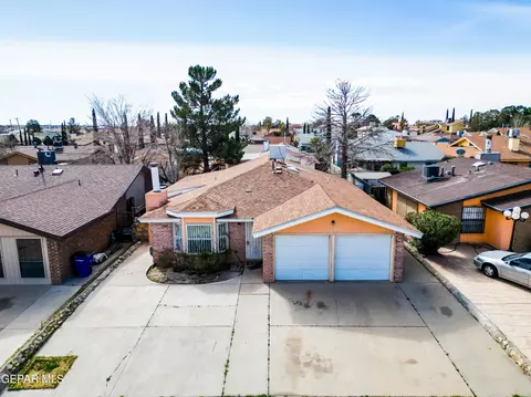 1780 Victor Lopez Dr, El Paso, TX 79936