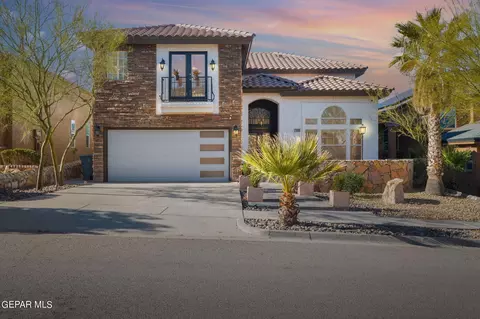 7336 Camino Del Sol Dr, El Paso, TX 79911