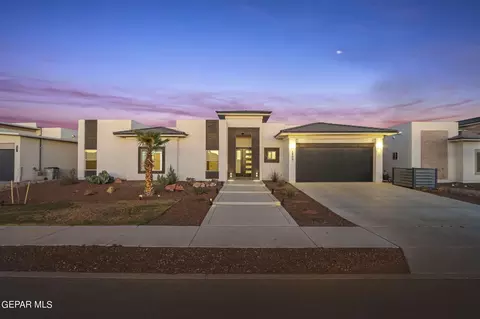 5808 Valley Palm Dr, El Paso, TX 79932