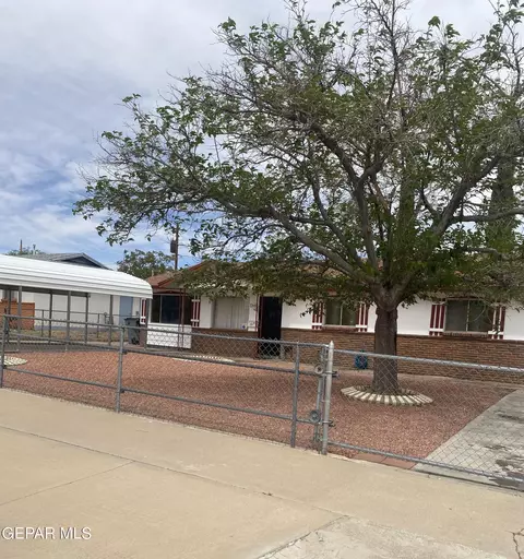 5029 Royal Dr, El Paso, TX 79924