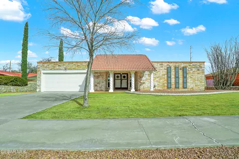 1748 Dale Douglas Dr, El Paso, TX 79936