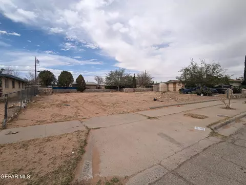 5941 Porpoise Dr, El Paso, TX 79924