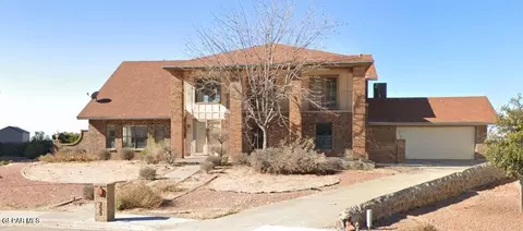 6253 Camino Alegre Dr, El Paso, TX 79912
