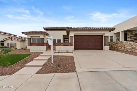 7439 Mule Team Dr, El Paso, TX 79911