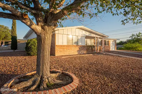 524 Balboa Rd, El Paso, TX 79912