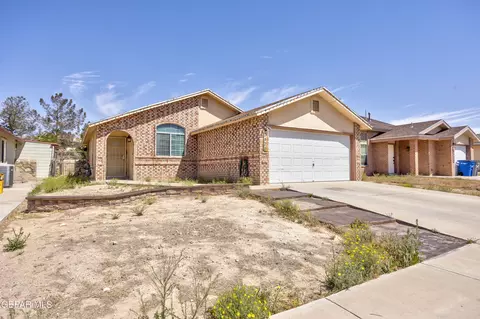 3428 Tierra Cromo Dr, El Paso, TX 79938