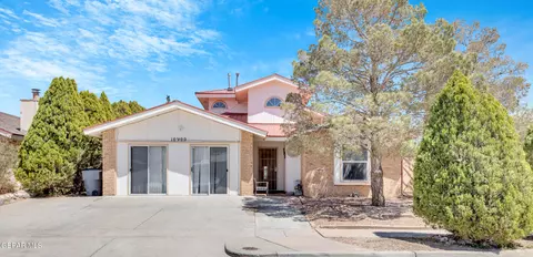 10900 Waterstone Ln, El Paso, TX 79934
