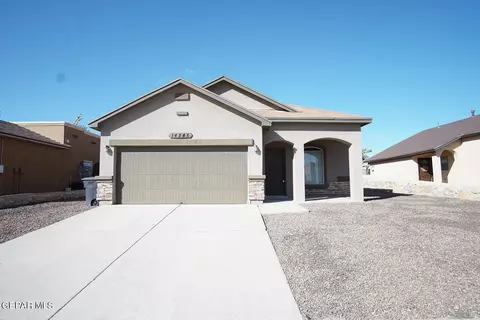 14245 Desert Sky Dr, Horizon City, TX 79928