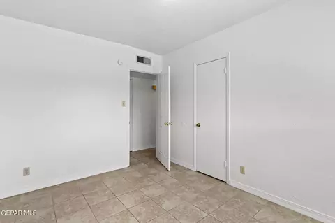 Bedroom - 10433 Lambda Dr, El Paso, TX 79924 photo 1 of 3