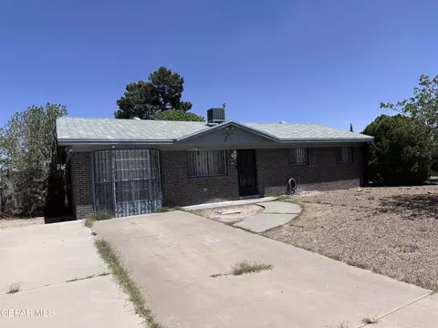 9513 Selkirk Dr, El Paso, TX 79925