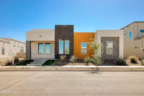 2524 Sammy Cervantes St, El Paso, TX 79938