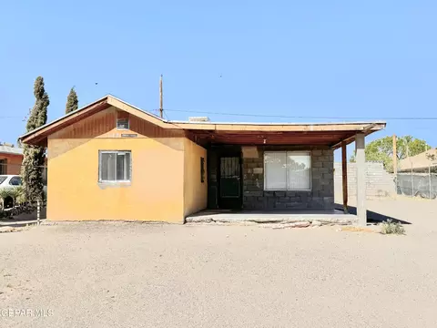 1231 Powell Ln, Fabens, TX 79838
