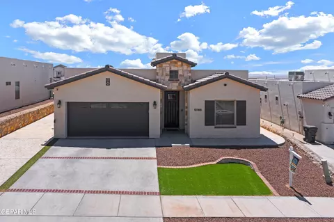 12768 Iron Falls Dr, El Paso, TX 79928