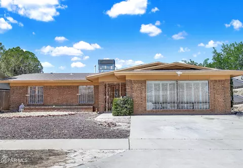 3217 Slocum St, El Paso, TX 79936
