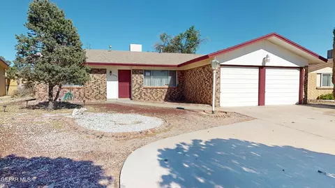 2908 Brian Allin Dr, El Paso, TX 79936
