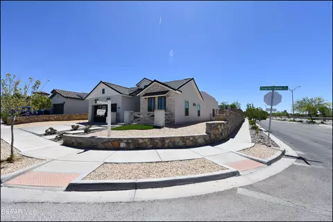7476 Cimarron Canyon Dr, El Paso, TX 79911